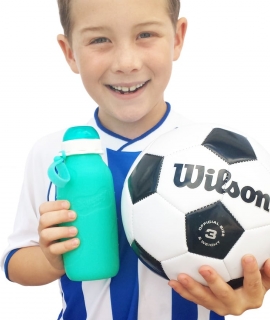 Squeasy-Sport-flasa-na-futbal.jpg