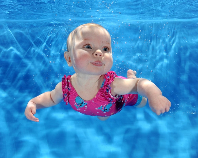 baby plávanie.jpg